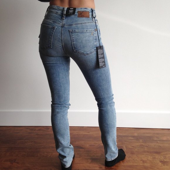 Mavi - Alissa - High Rise, Super Skinny Jeans - Picture 2 of 8